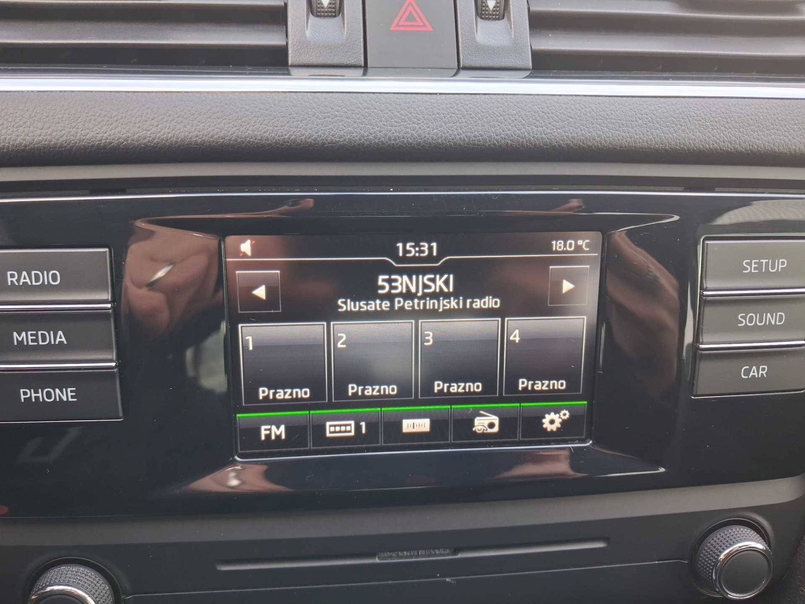 2016 Škoda Octavia — fotografija 23