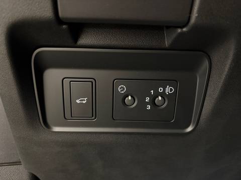 2025 Land Rover Range Rover Evoque — sličica 26