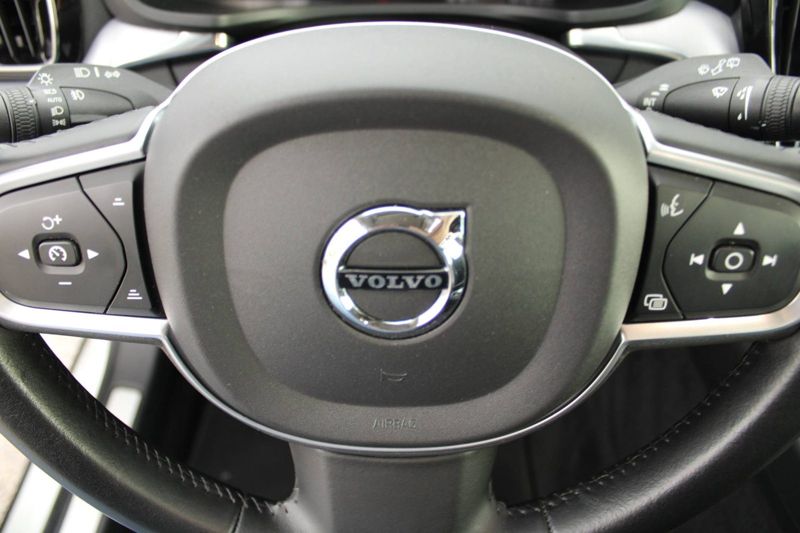 2021 Volvo V60 — fotografija 14
