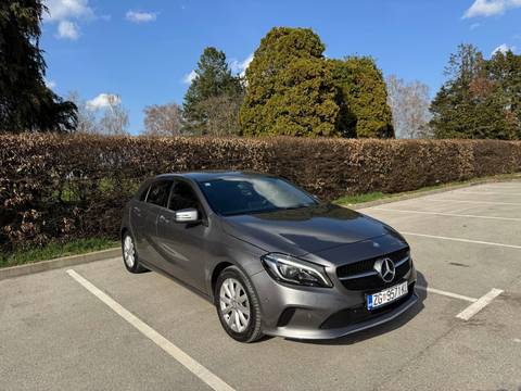 2016 Mercedes-Benz A-klasa — sličica 2