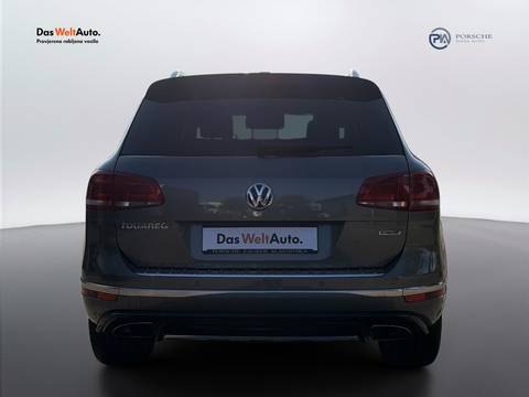 2016 Volkswagen Touareg R-Line — sličica 6