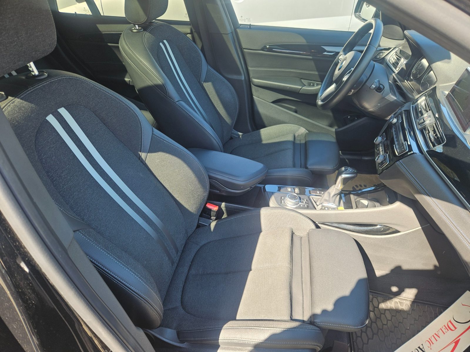 2020 BMW X1 — fotografija 12