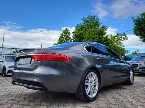2015 Jaguar XF — sličica 7