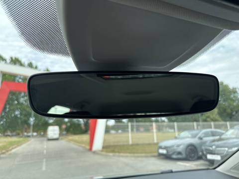 2024 Volkswagen Golf — sličica 28