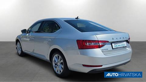 2021 Škoda Superb — sličica 7