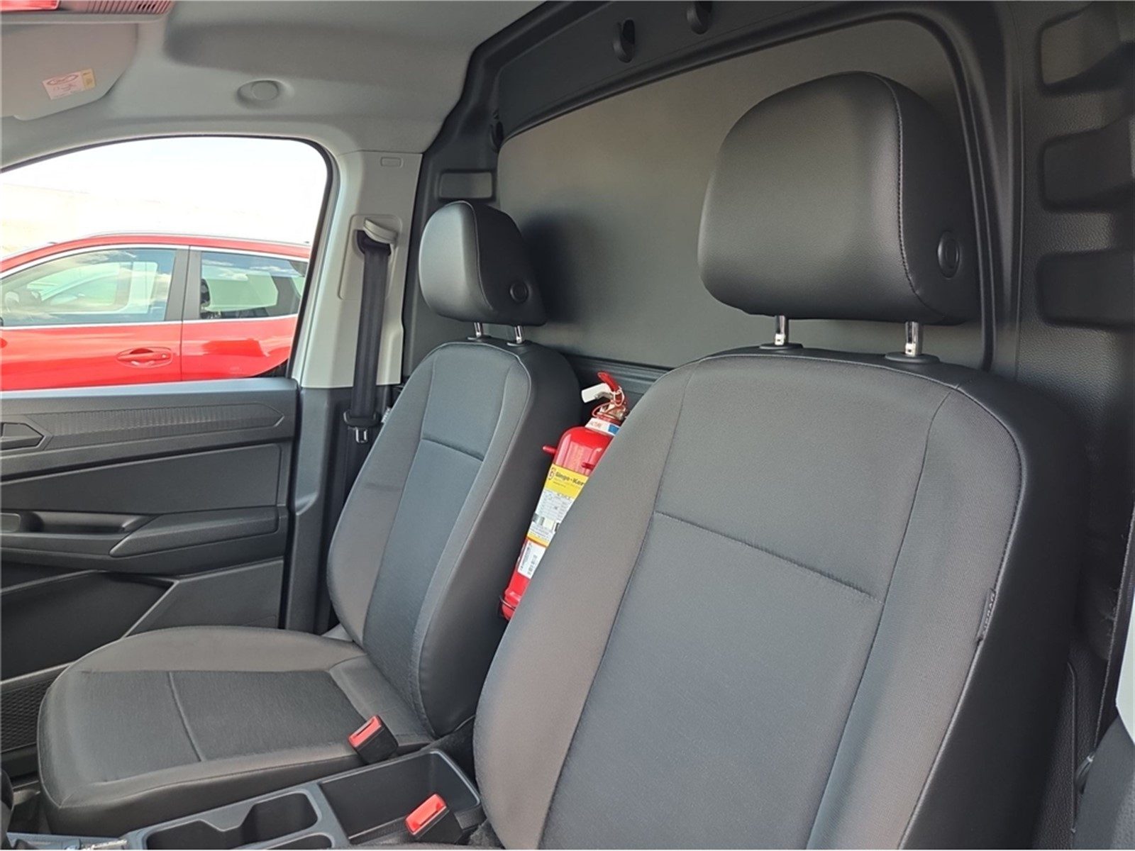 2023 Volkswagen Caddy — fotografija 13