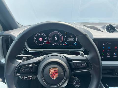 2025 Porsche Cayenne — sličica 9