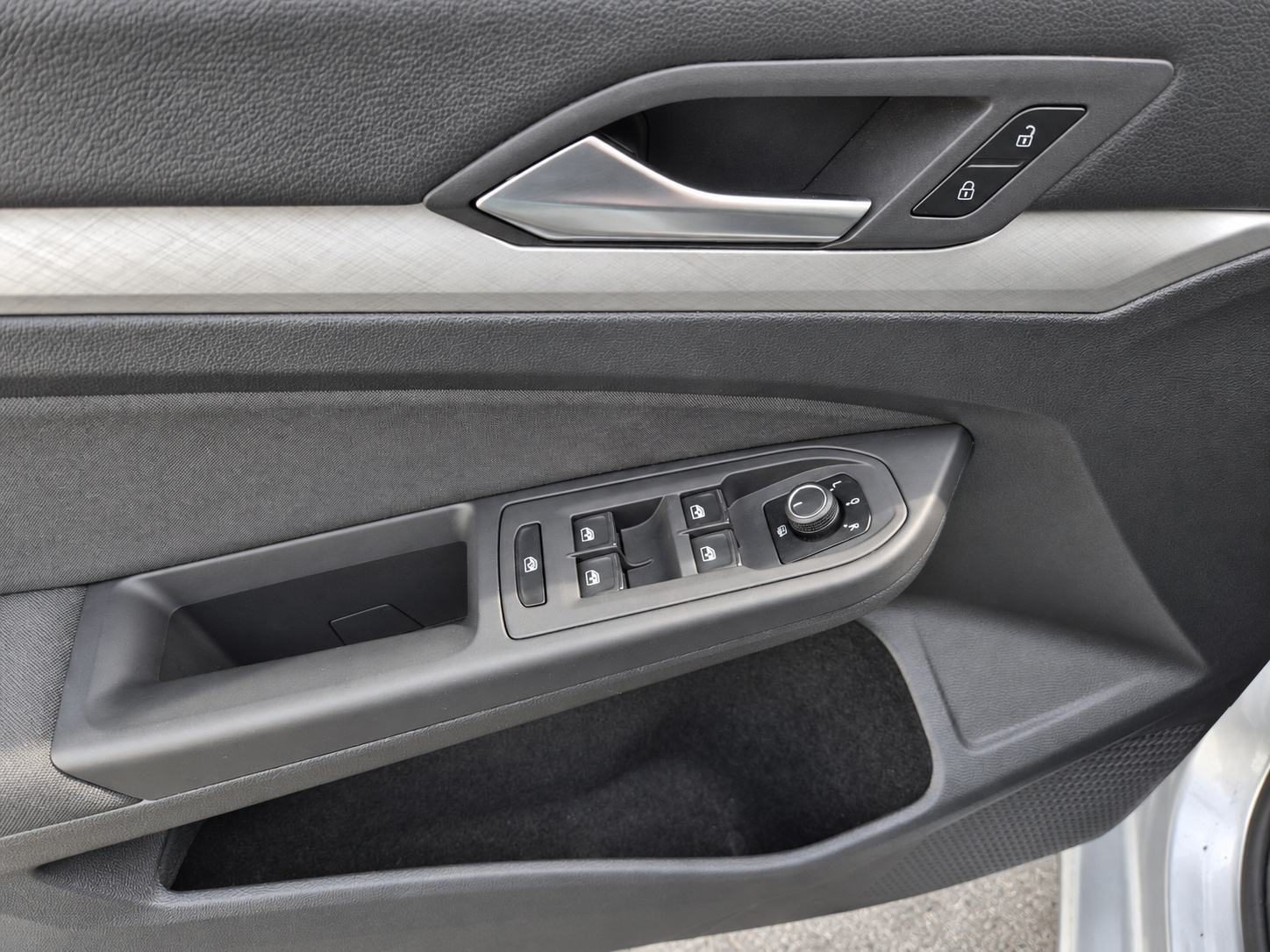 2021 Volkswagen Golf VIII — fotografija 18