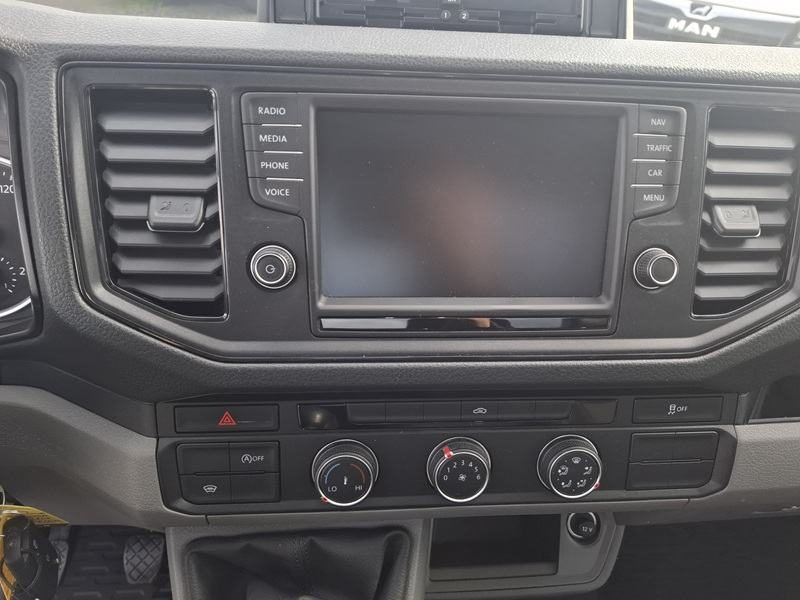 2020 Volkswagen Crafter — fotografija 15