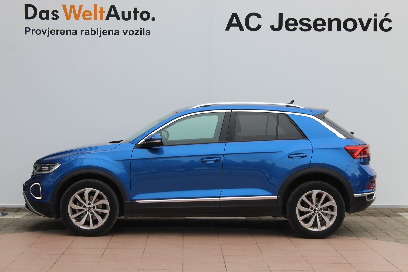 2023 Volkswagen T-Roc — fotografija 6