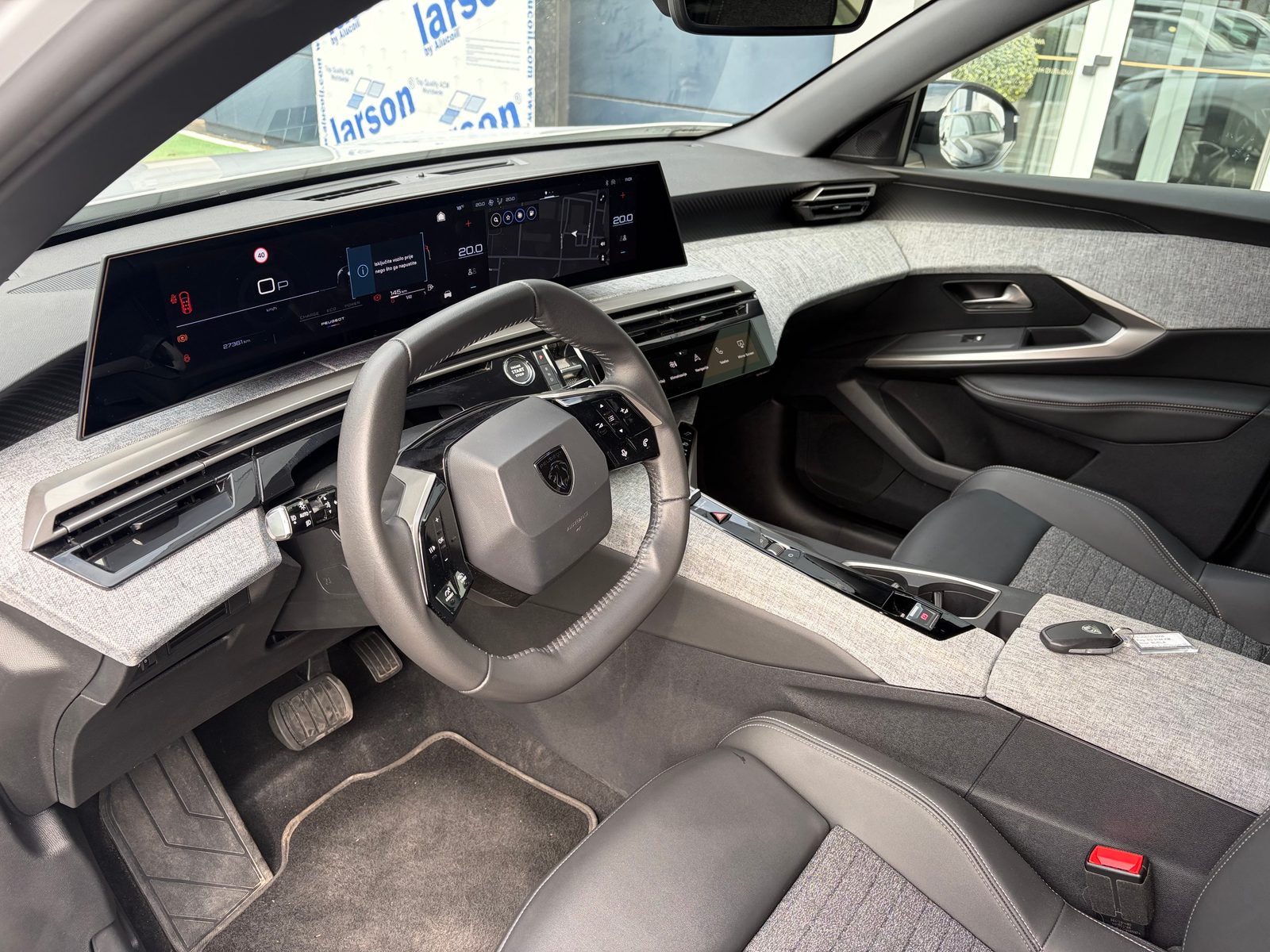 2025 Peugeot 5008 — fotografija 8