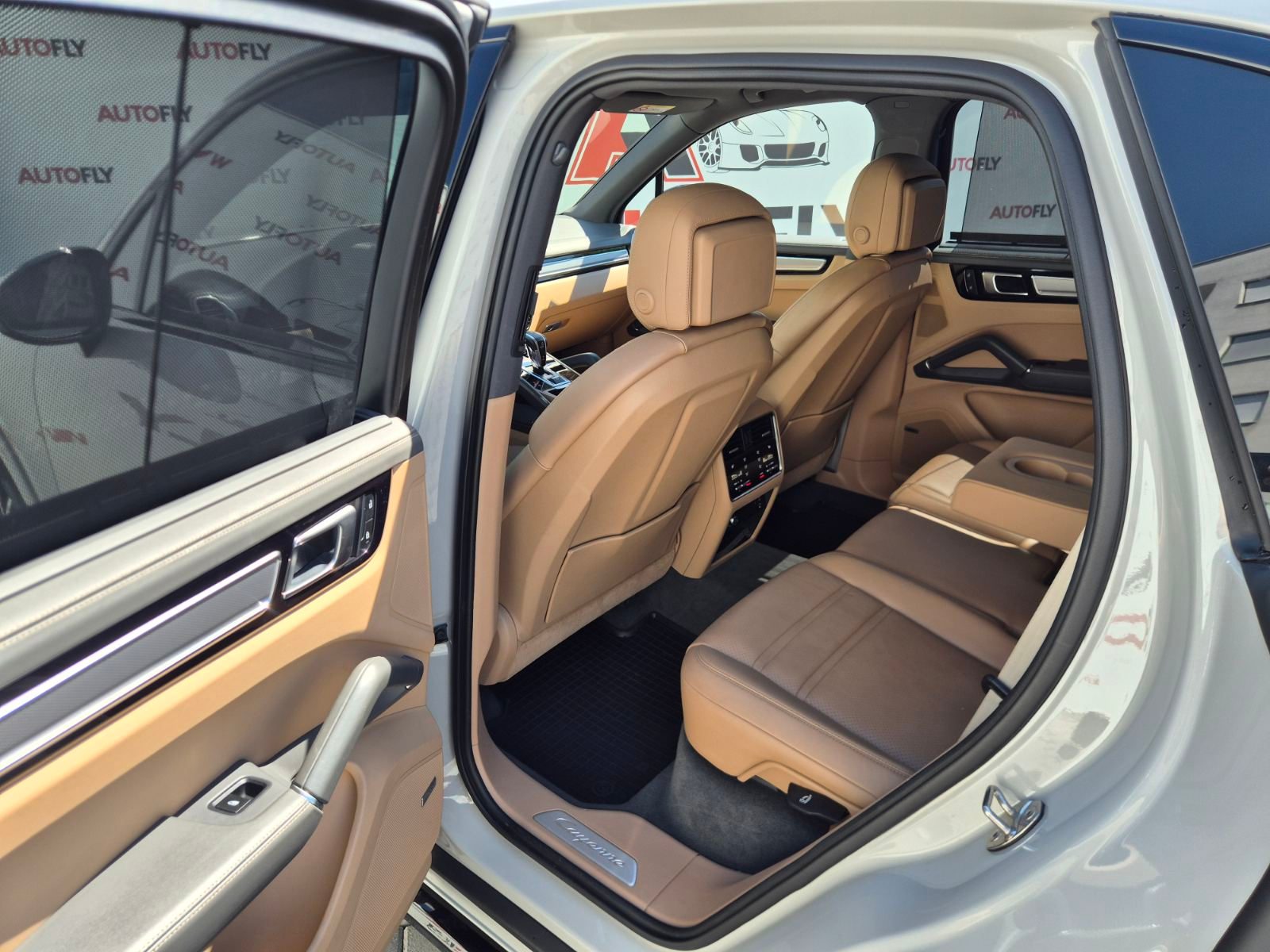 2023 Porsche Cayenne — fotografija 14