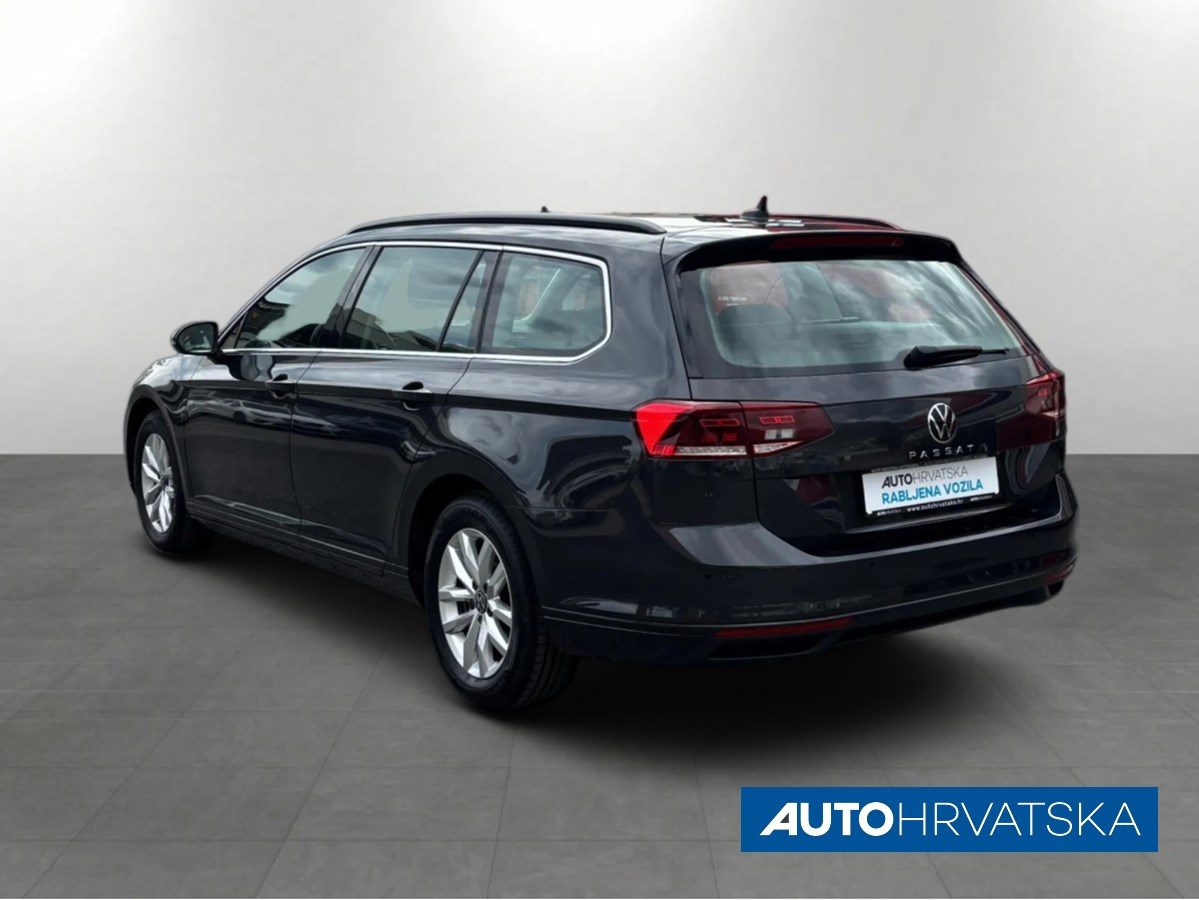 2021 Volkswagen Passat — fotografija 4
