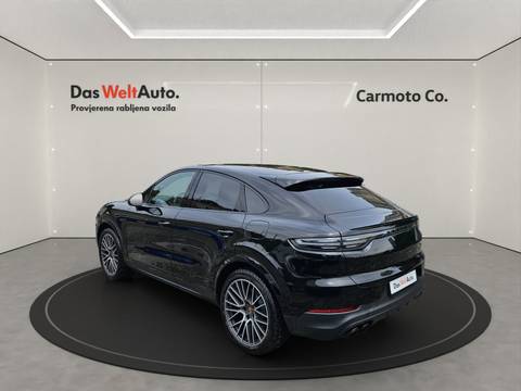 2020 Porsche Cayenne — sličica 3
