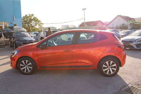 2023 Renault Clio — sličica 8