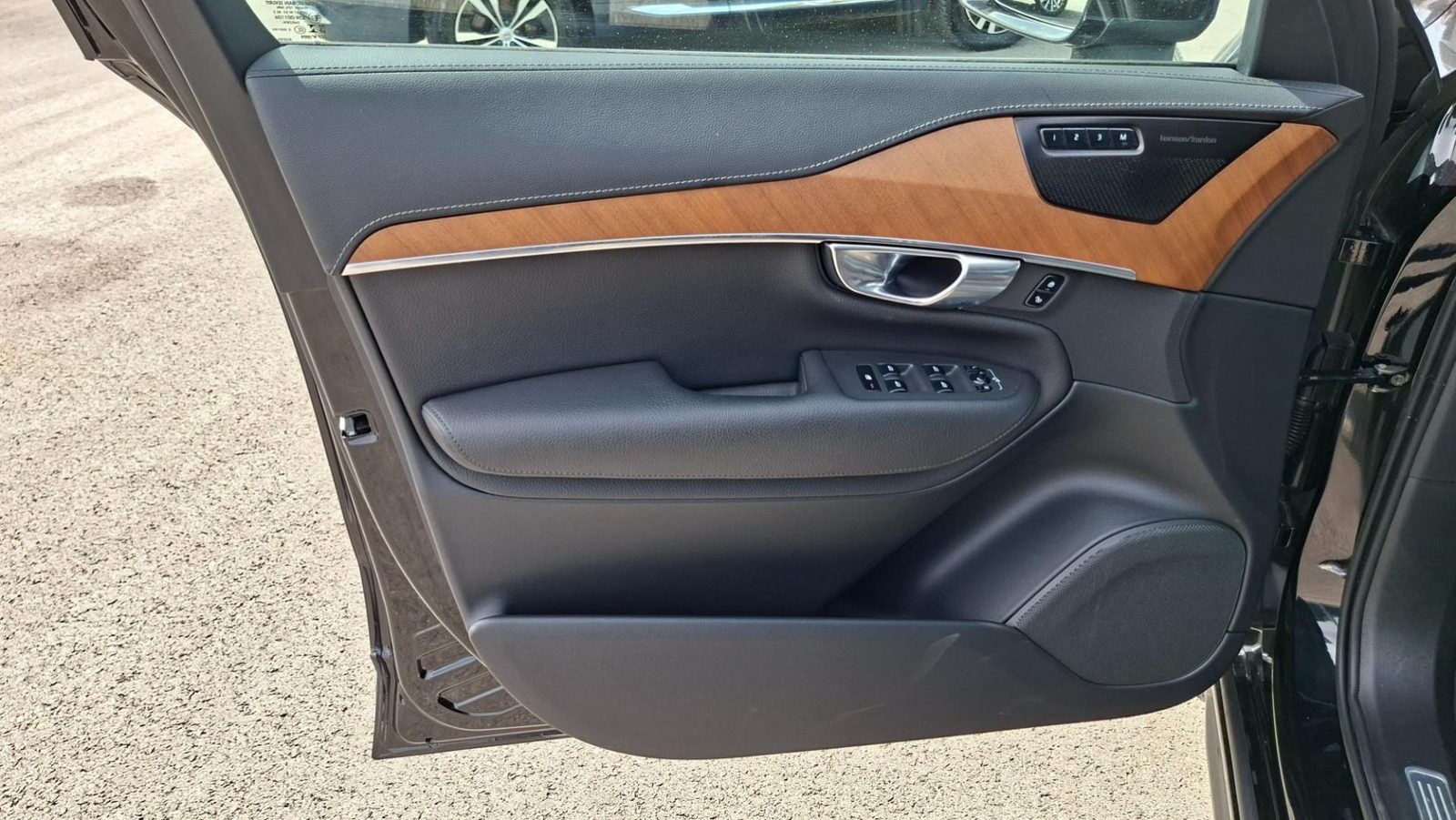 2022 Volvo XC90 — fotografija 7