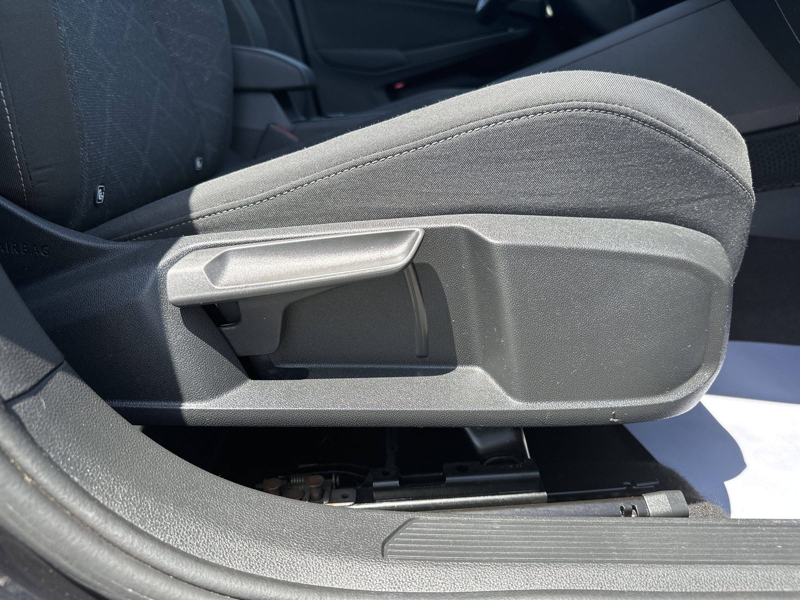 2023 Volkswagen Golf — fotografija 26