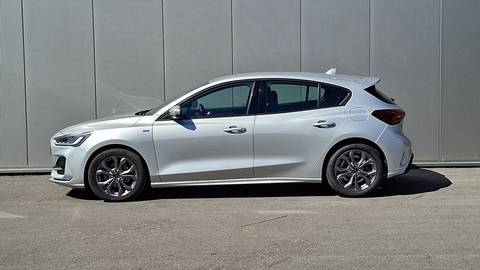 2022 Ford Focus — sličica 2