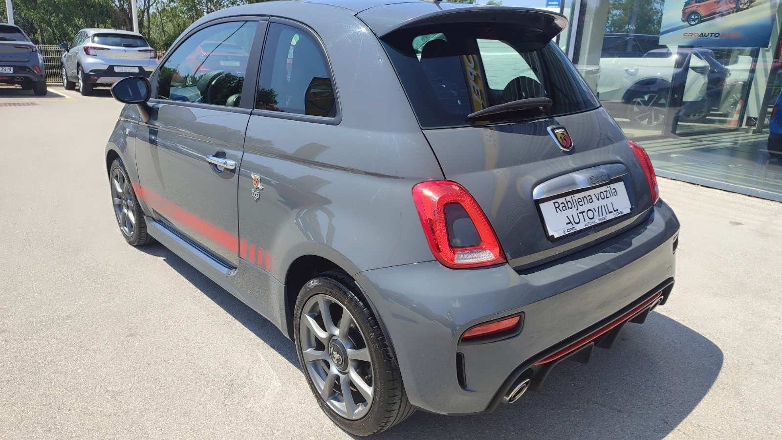 2021 Fiat Abarth — fotografija 5