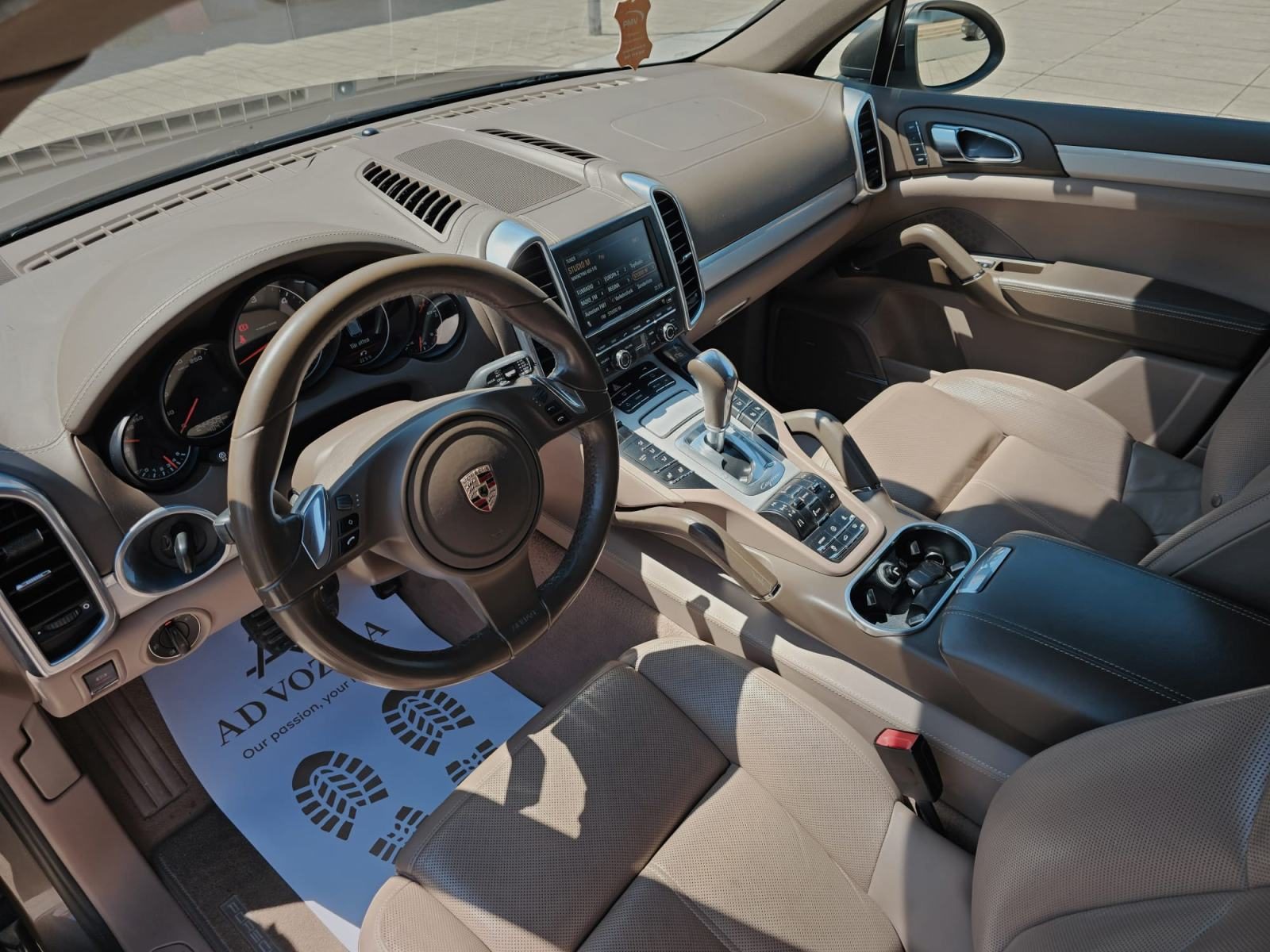 2011 Porsche Cayenne — fotografija 8