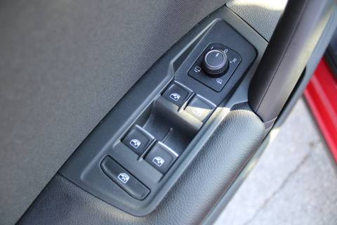 2022 Volkswagen Tiguan — sličica 16