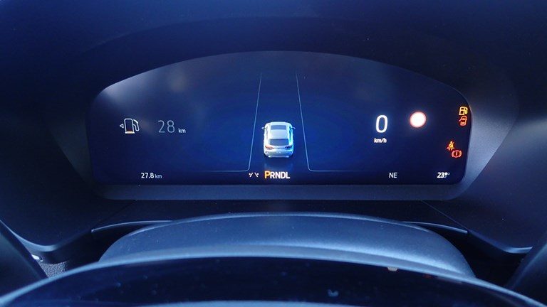 2025 Ford Kuga — fotografija 5