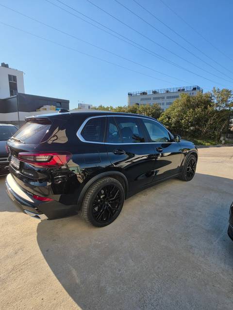 2022 BMW X5 — sličica 4