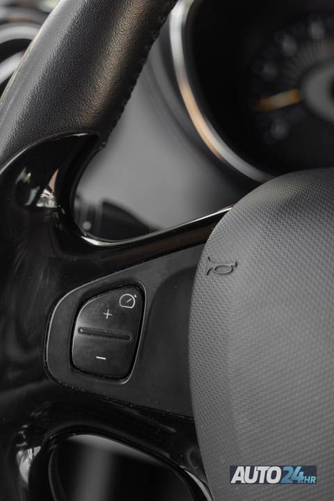 2015 Renault Captur — sličica 20