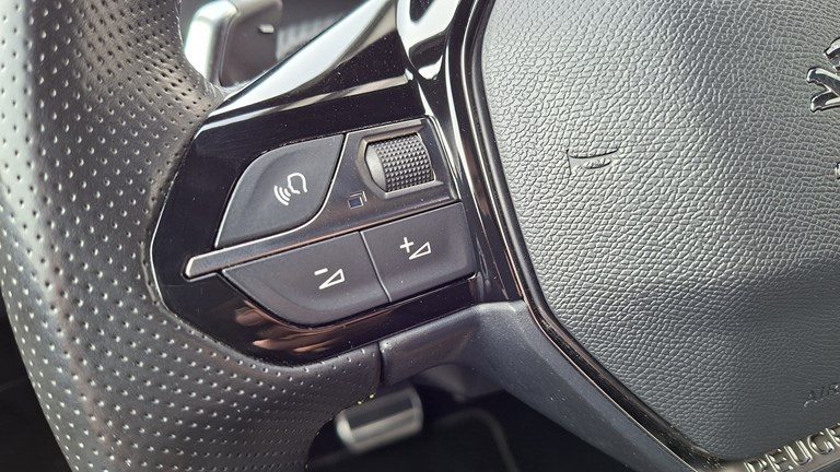 2022 Peugeot 2008 — fotografija 15