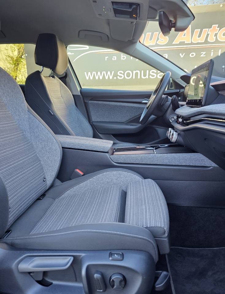 2024 Škoda Superb Combi — fotografija 11