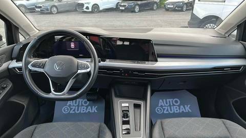 2023 Volkswagen Golf — sličica 11