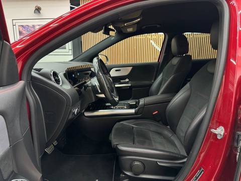 2020 Mercedes-Benz GLA — sličica 6