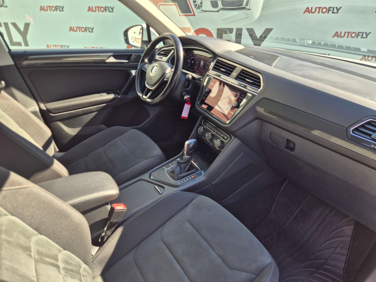 2018 Volkswagen Tiguan R-Line — fotografija 18