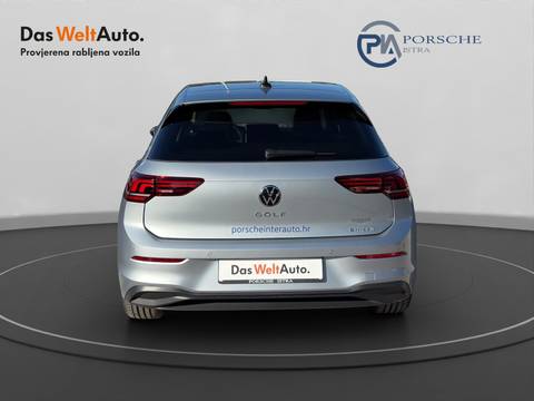 2025 Volkswagen Golf — sličica 6