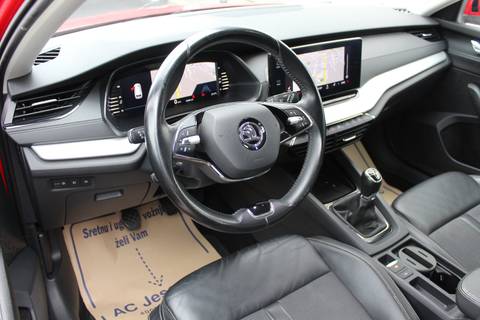 2022 Škoda Octavia Combi — sličica 9