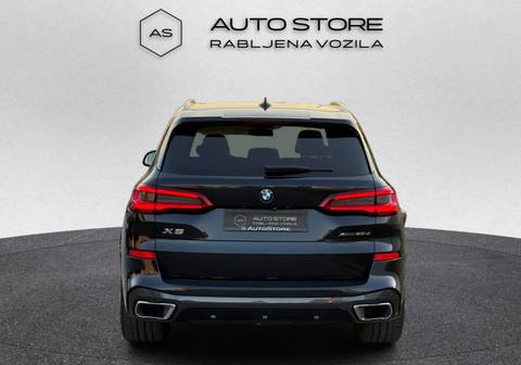 2019 BMW X5 M Sport — sličica 8
