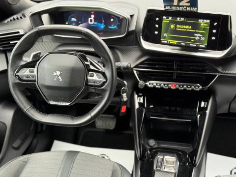 2023 Peugeot 2008 — sličica 19