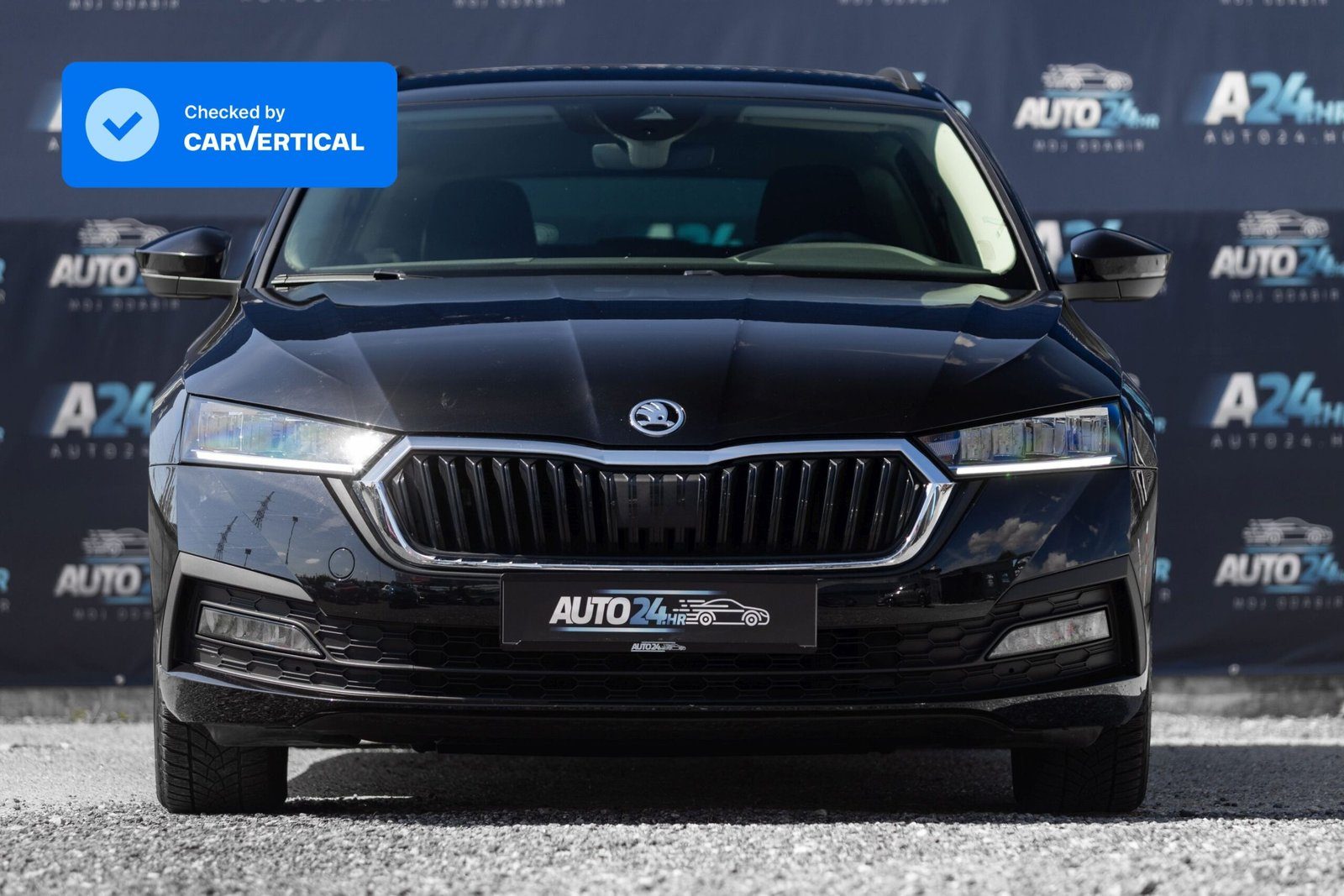 2021 Škoda Octavia — fotografija 3