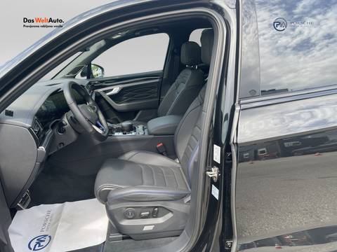2026 Volkswagen Touareg — sličica 9
