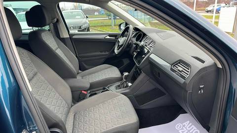 2021 Volkswagen Tiguan — sličica 9