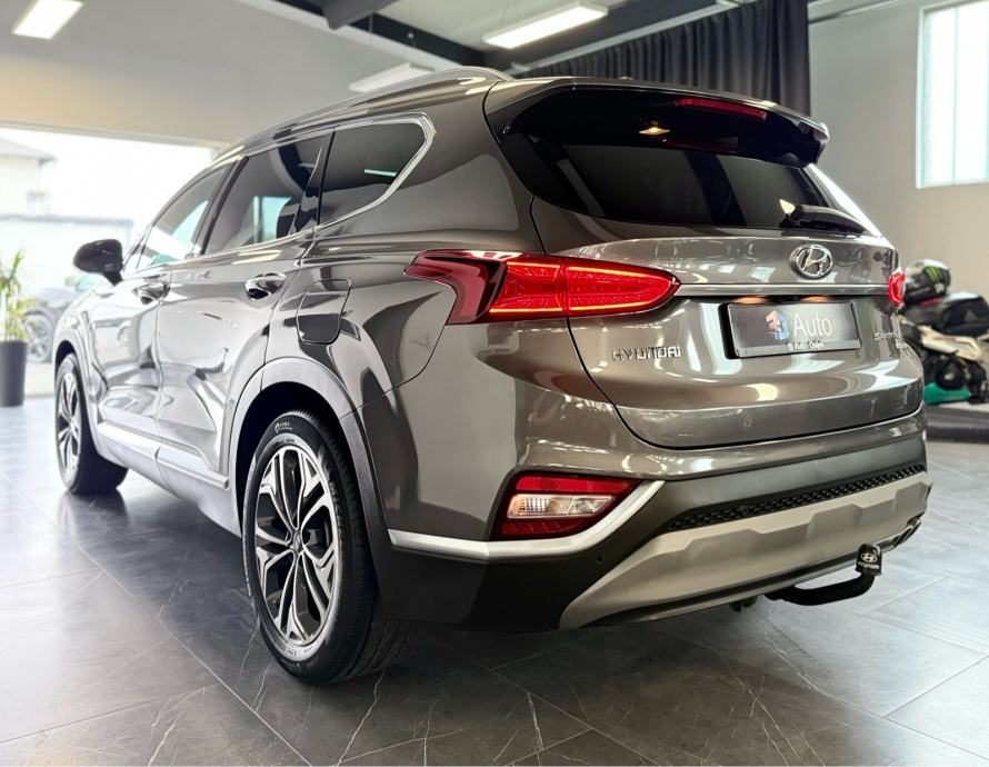 2019 Hyundai SantaFe — fotografija 4