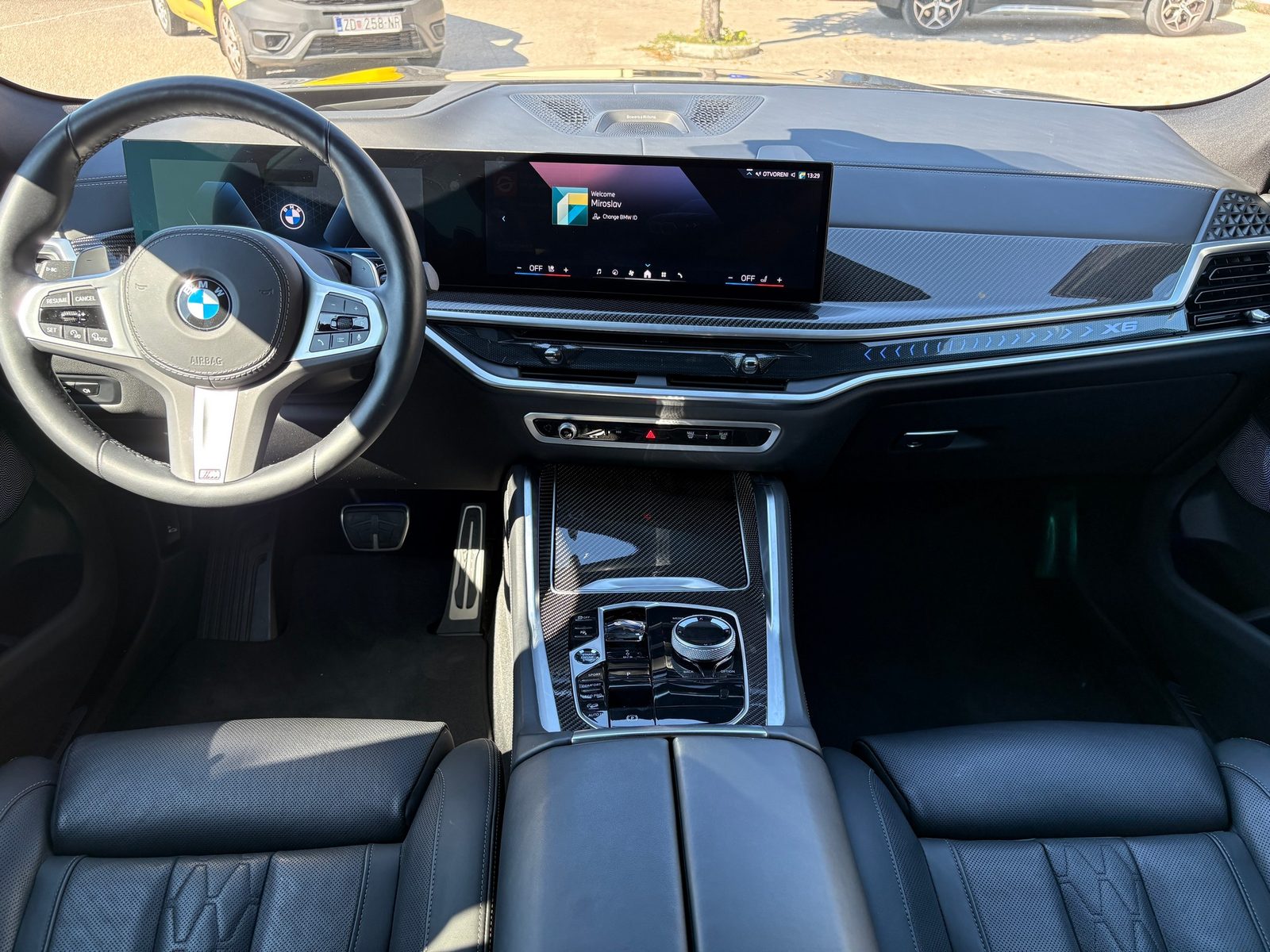 2025 BMW X6 — fotografija 10