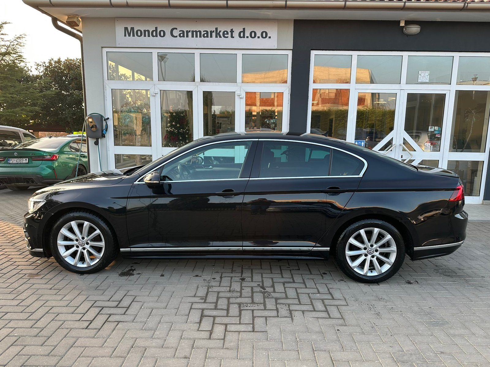 2016 Volkswagen Passat R-Line — fotografija 3