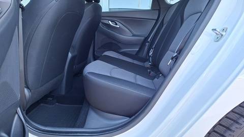 2021 Hyundai i30 — sličica 7