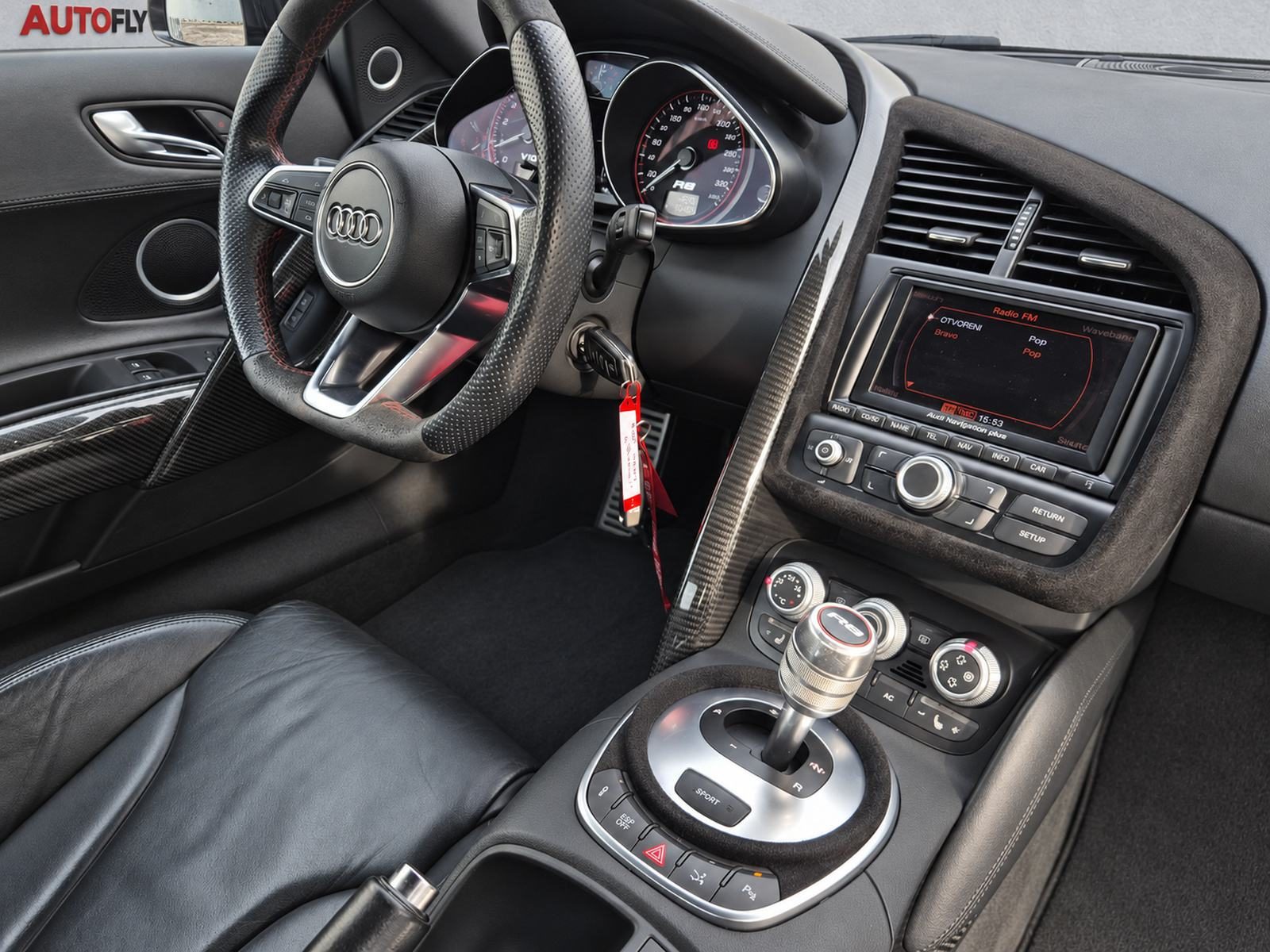 2010 Audi R8 — fotografija 13