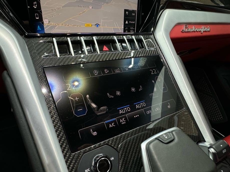 2019 Lamborghini Urus — fotografija 14