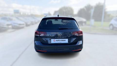2021 Volkswagen Passat Variant — sličica 6