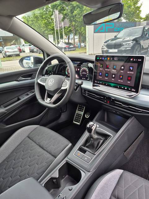 2024 Volkswagen Golf VIII — sličica 21