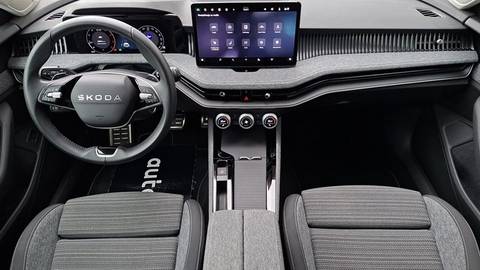 2025 Škoda Superb — sličica 4