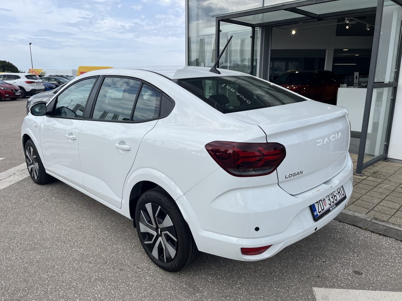 2026 Dacia Logan — fotografija 7
